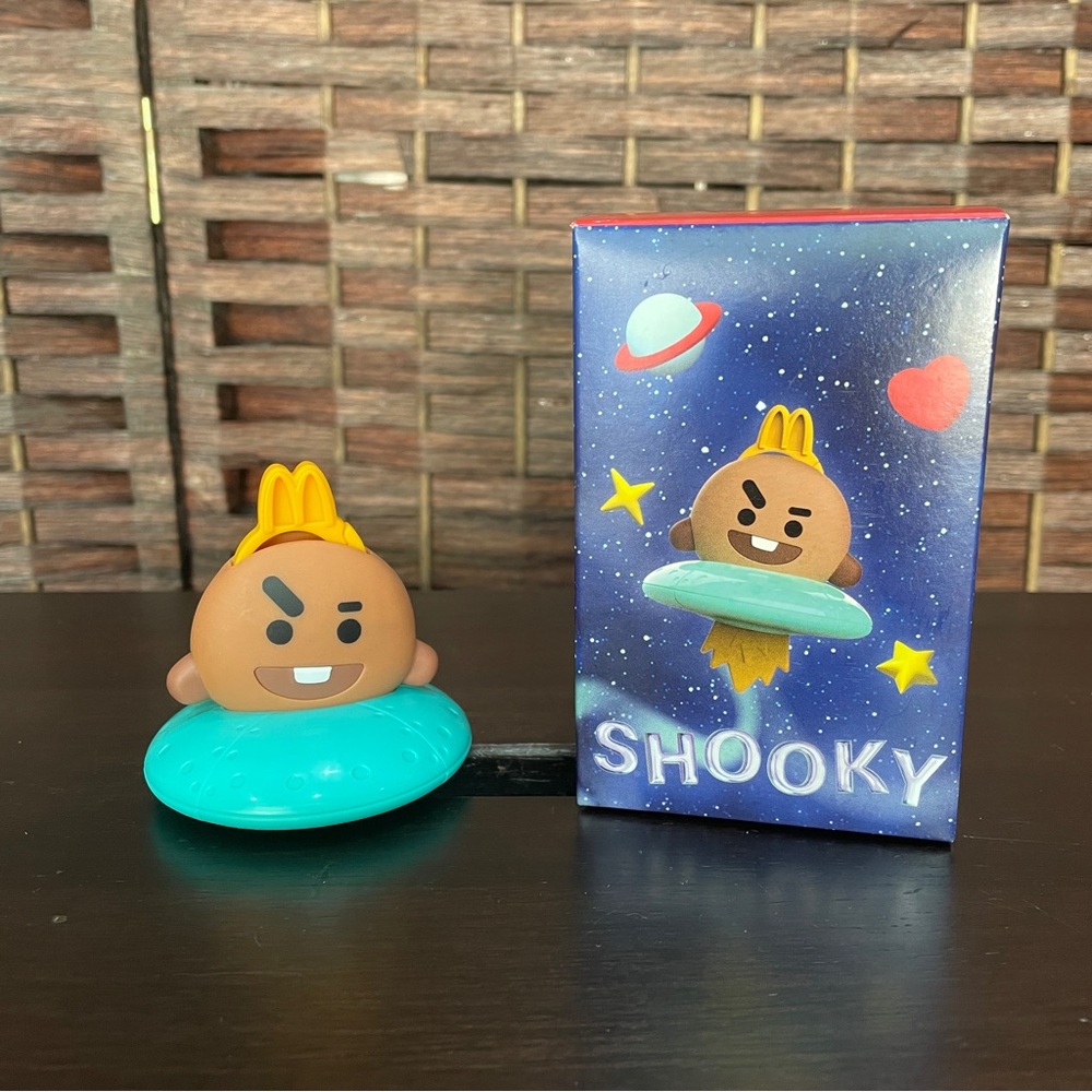 BT21 McDonald's Shooky/ Suga Figure, Happy Meal Collectable Toy, New w/Box.